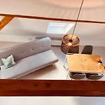 Gemuetliche Nahe Des Sees Fuer Bis Zu 10 Personen 아파트 *